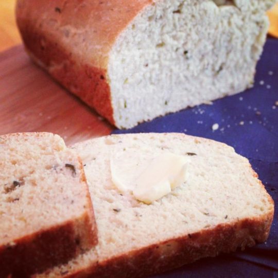 Dill Pickle Bread Dish 'n' the Kitchen