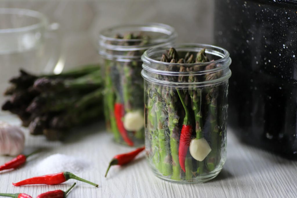 Simple Home Pickled Asparagus Dish 'n' the Kitchen