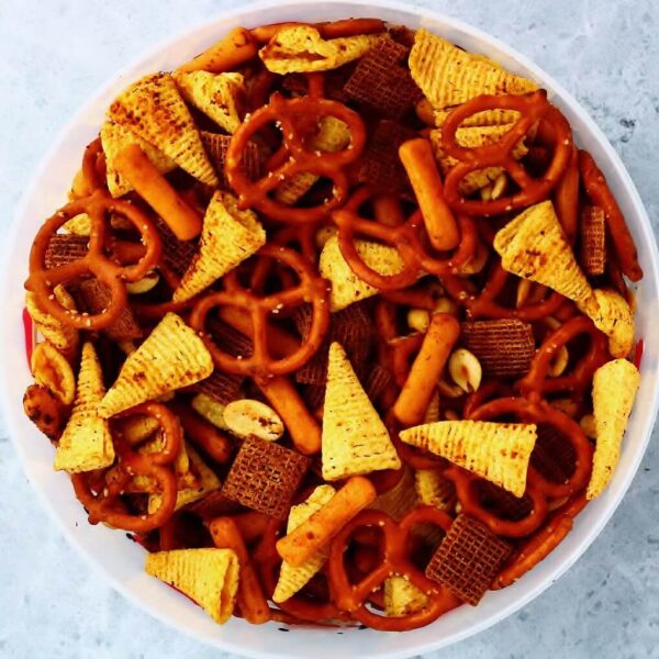 Ranch Nuts 'n' Bolts Dish 'n' the Kitchen