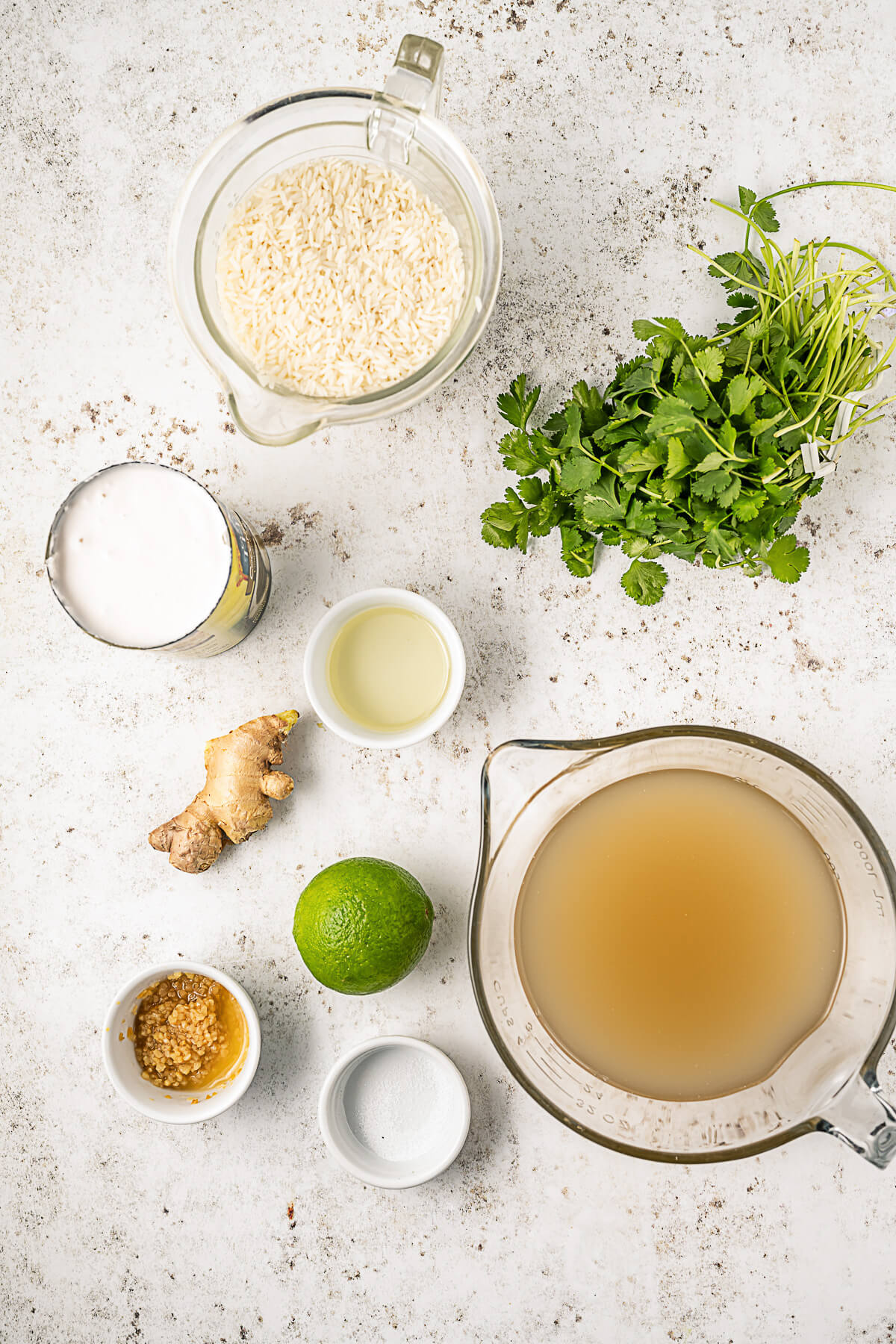 Ingredients required to make Ginger Rice.
