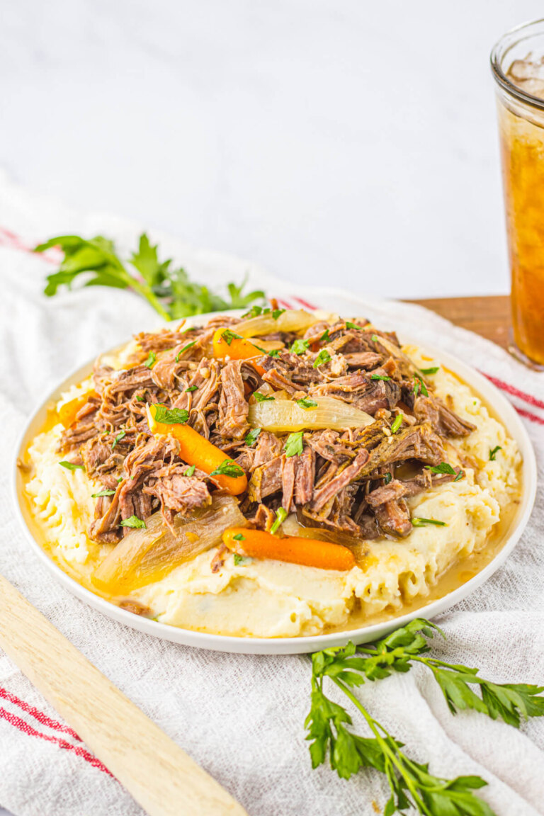 Easy Crock Pot Chuck Roast Dish 'n' the Kitchen