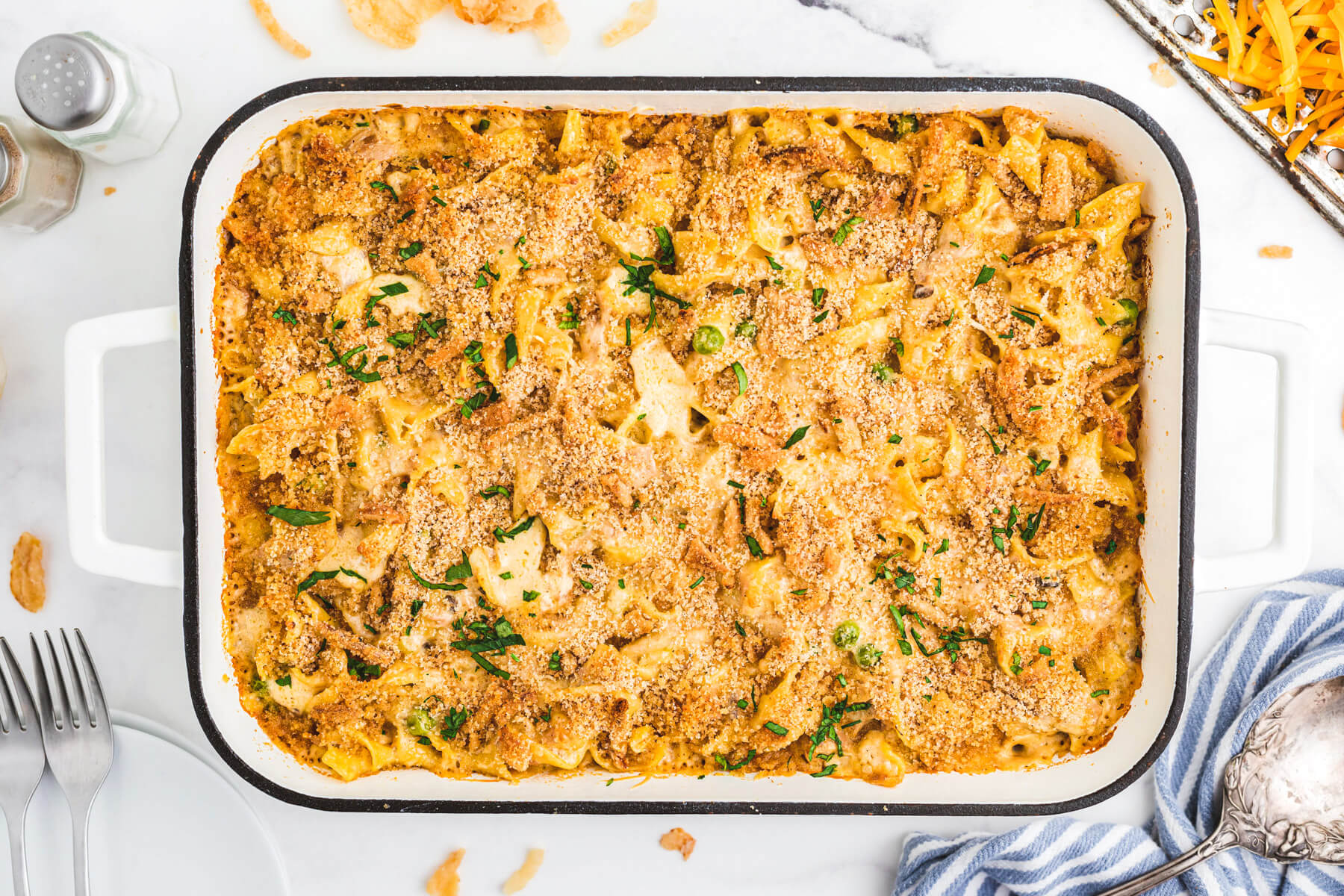 Classic Tuna Noodle Casserole Dish 'n' the Kitchen