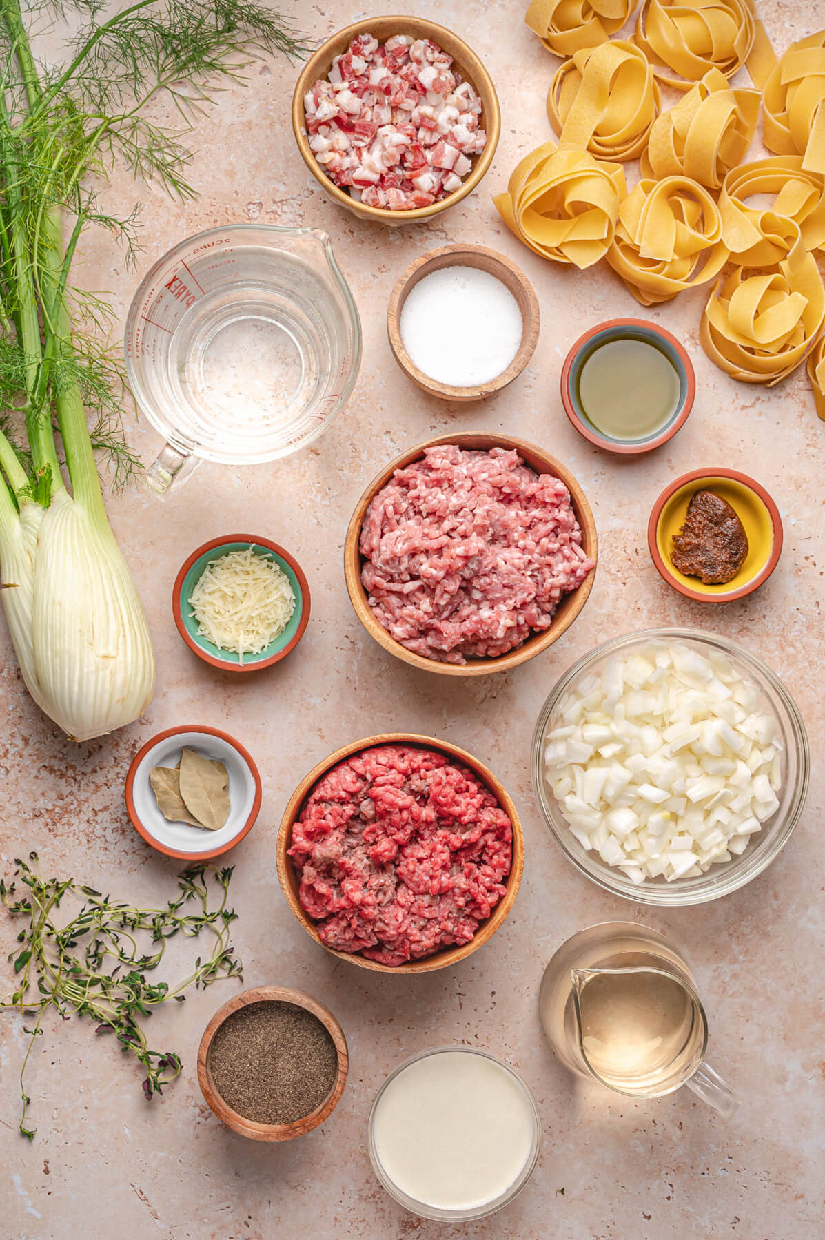 Ingredients required to make Ragù Bianco on pappardelle.