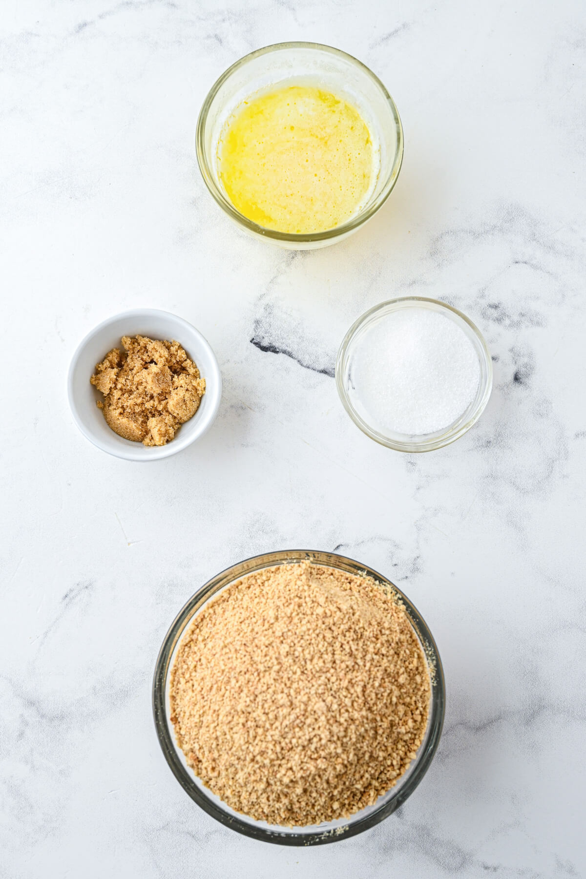 Ingredients required to make a Graham Cracker Pie Crust.