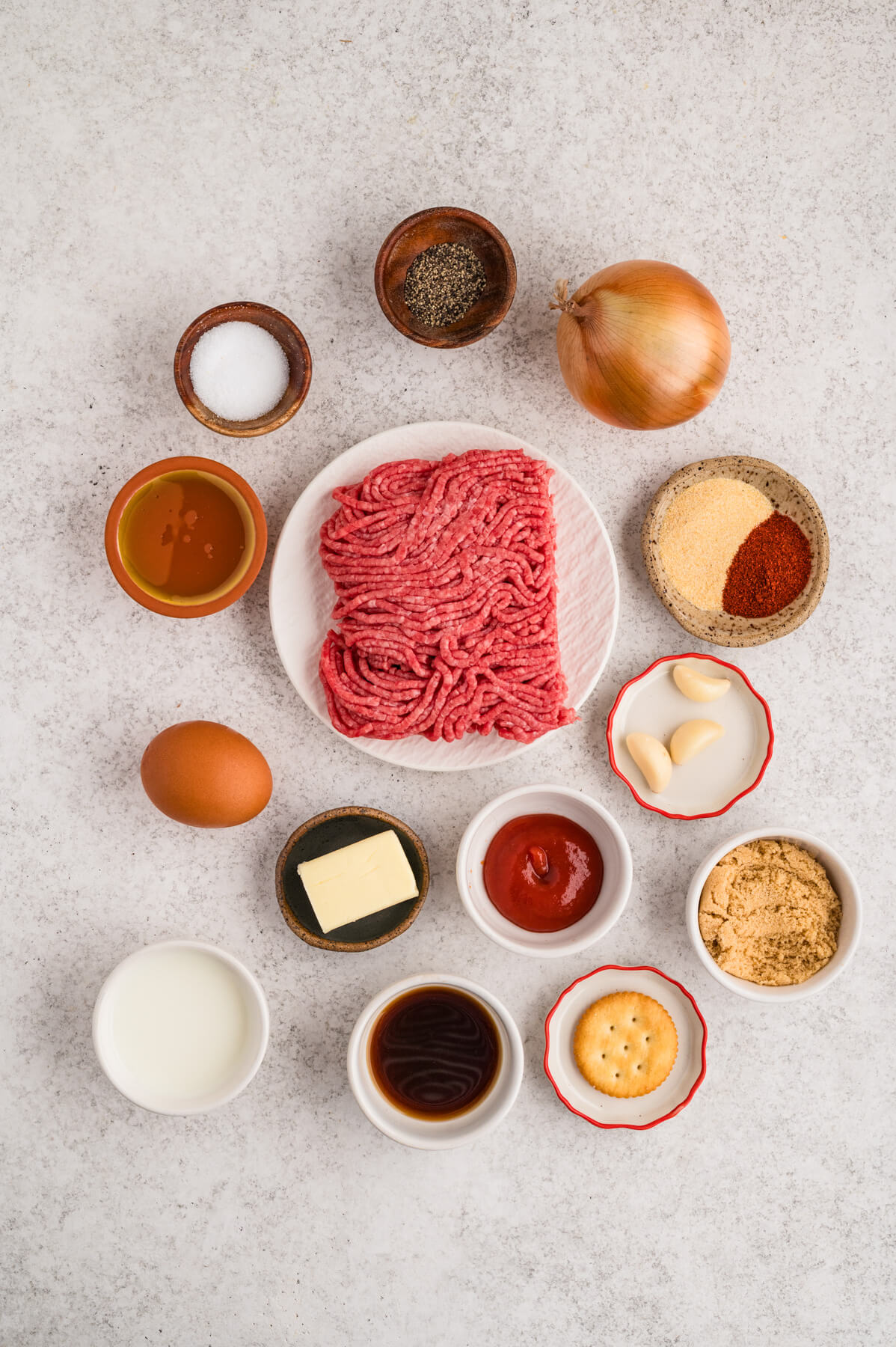 Ingredients required to make smoked meatloaf.