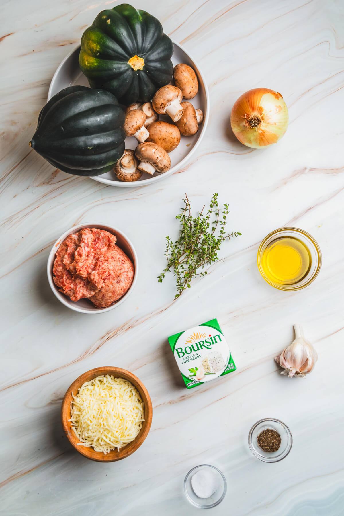 Ingredients required to make Sausage Stuffed Acorn Squash.